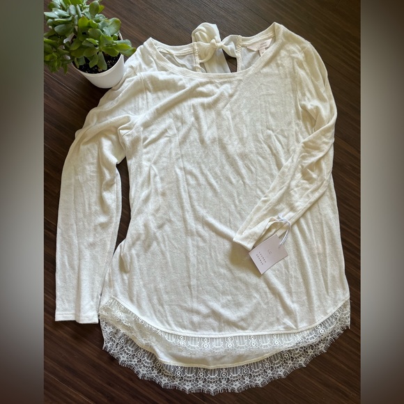 2 for $30 NWT Lauren Conrad light weight cream sweater - Picture 8 of 8